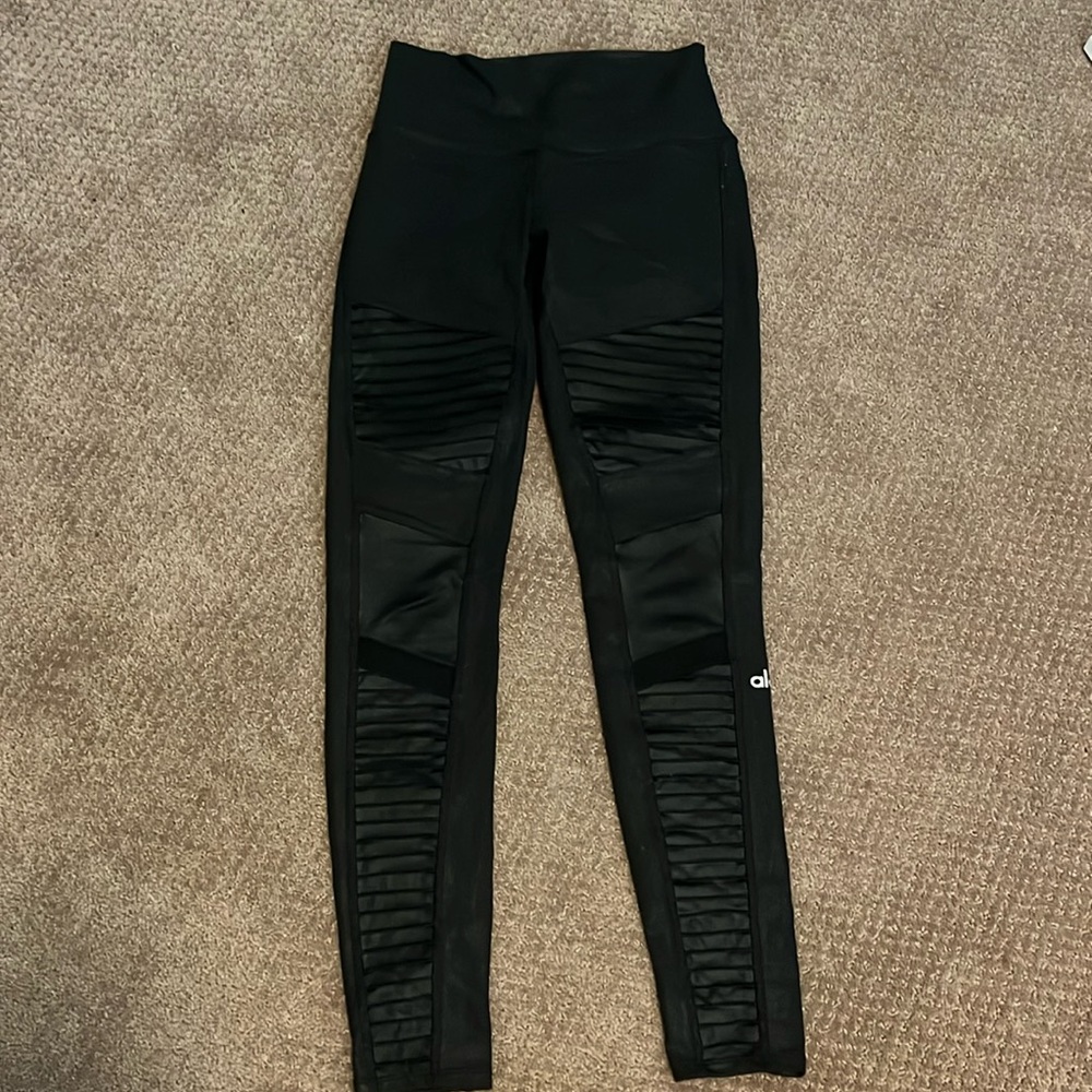 Alo Yoga Leggings